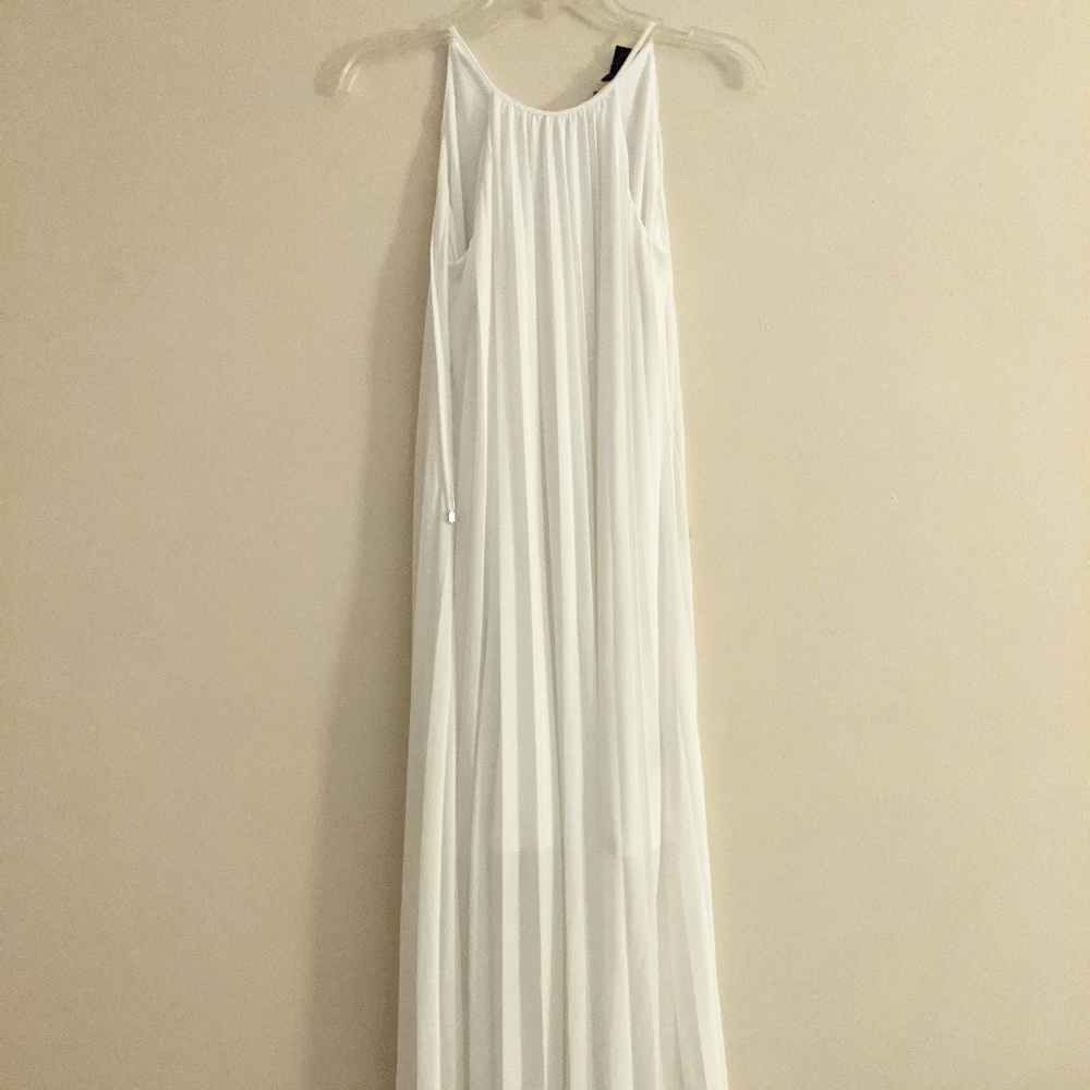 WHITE Pleated Maxi Dress NEW WITH TAGS